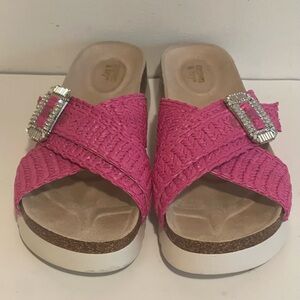 Crown & Ivy Indigo platform Sandals